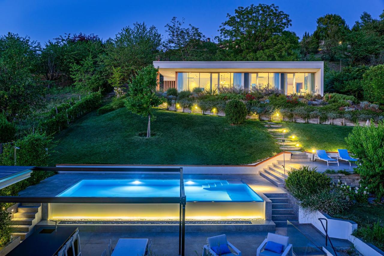 Villa Anna, Luxury And Private Pool Alba  Exterior photo